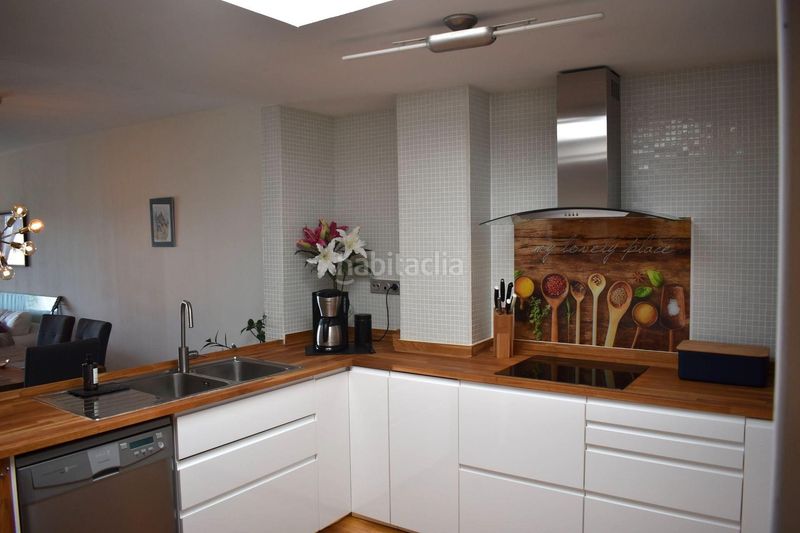 Foto d64fd82b-ac62-447c-abf2-bdb6e4ac0611. Apartamento en Altea ciudad Altea