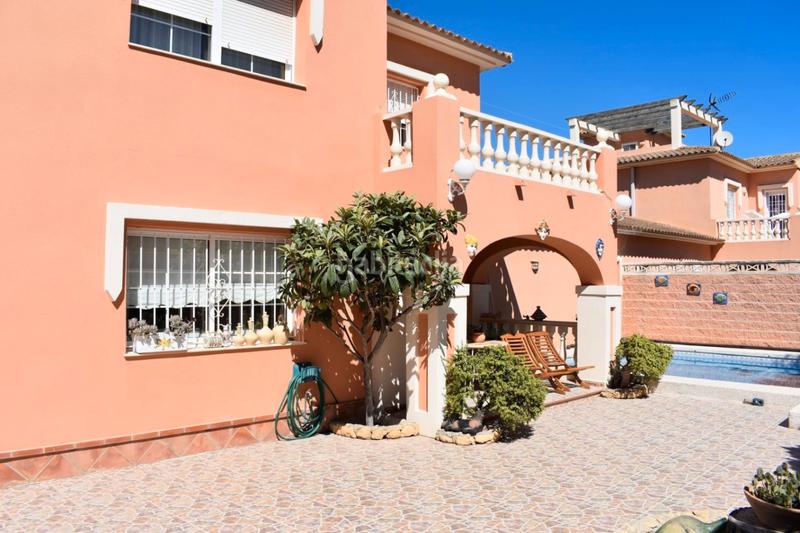 Foto c1ec8e14-3955-4476-9ab2-73933ccf7fc7. Casa amb aparcament piscina a L´Albir Alfàs del Pi (l´)