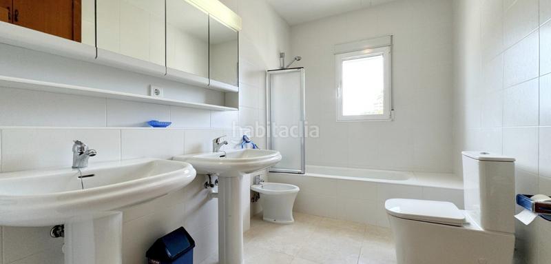 Foto 58783d4d-7e8a-45af-8cd6-e2d23724eb8b. Casa amb piscina a La Zenia Orihuela