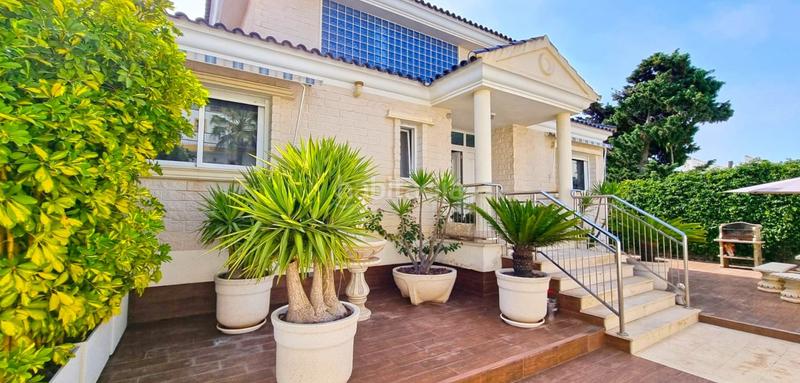 Foto f0daad3f-b772-469f-b848-831d3ff1af8a. Casa con piscina in Cañada del Molino Torrevieja