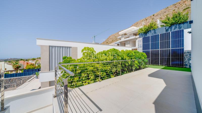 Foto 27cfb333-89f1-4a5d-aff0-d919fcd06b05. Chalet with heating parking pool in Golf Bahía Finestrat