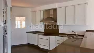 Foto b2d9a73c-297e-43ad-a49f-ed94bc628080. Chalet en Altea hills Altea
