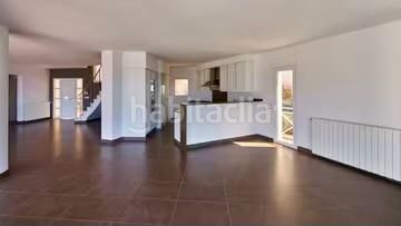 Foto a7dfc822-7d0d-4a43-928a-981e576dc8ab. Xalet amb calefacció aparcament piscina a Altea hills Altea