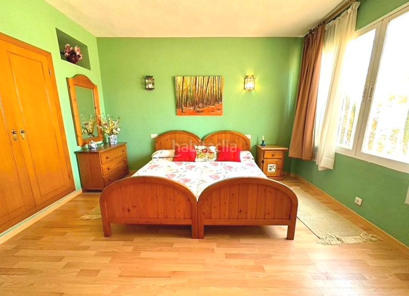 Foto 90f67f6e-09ab-4aef-8c1d-b1d652e21c19. Apartament amb calefacció aparcament piscina a Puerto Calp