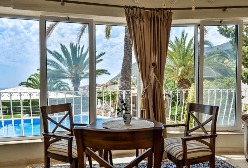 Foto b96cabe4-8cfb-4ad1-9abd-8dd1f468243e. Chalet avec chauffage parking piscine dans Canuta Calp