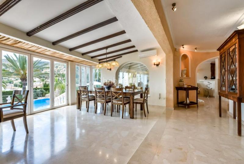 Foto 893df3ff-1bac-41c5-82e5-4f7cec96fc0d. Xalet amb calefacció aparcament piscina a Canuta Calp