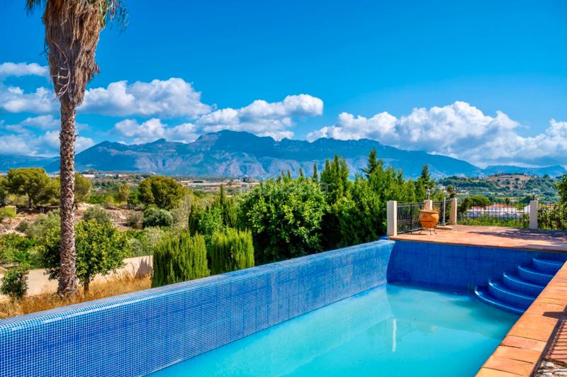 Foto 48ede478-190b-4359-8fd0-80eae2486bdc. Chalet en Pueblo-Ubanizaciones Alfàs del Pi (l´)