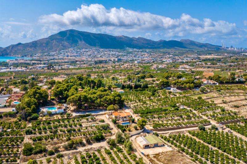 Foto 4d43c59f-702e-4101-83da-55dfb06230a2. Chalet en Pueblo-Ubanizaciones Alfàs del Pi (l´)