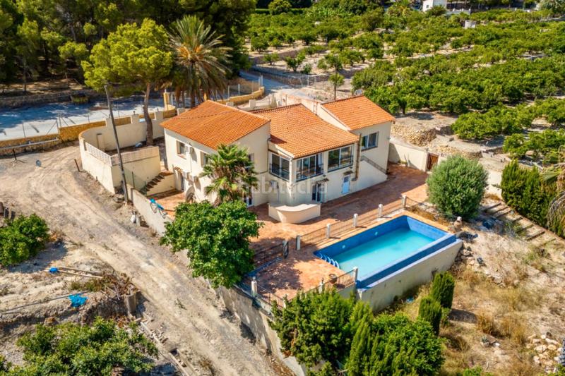 Foto 4ebdf99c-98f7-4596-a89d-c84d862bb6d2. Chalet en Pueblo-Ubanizaciones Alfàs del Pi (l´)