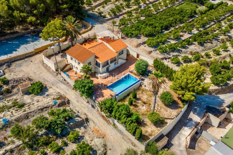 Foto 5148e207-c91e-40b1-9b38-0f853474f486. Chalet en Pueblo-Ubanizaciones Alfàs del Pi (l´)