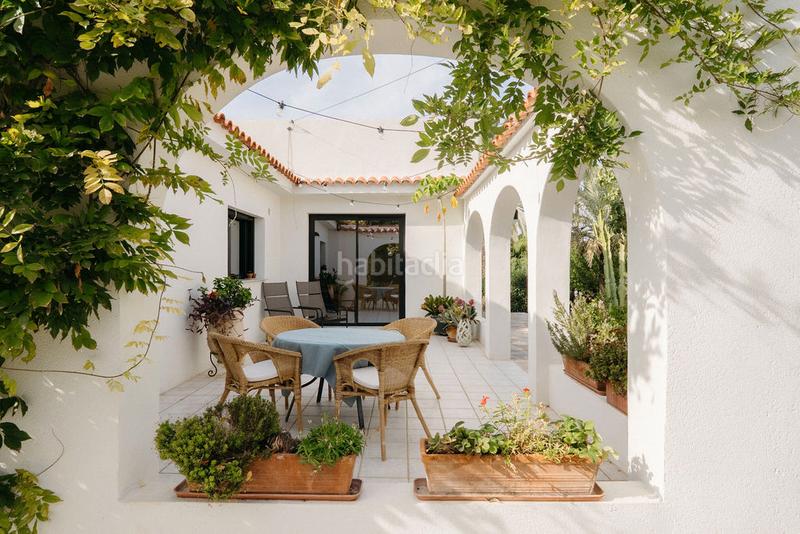 Foto b9cd95ef-6ff9-40a0-81f9-65dee744f417. Chalet avec chauffage parking piscine dans L´Albir Alfàs del Pi (l´)