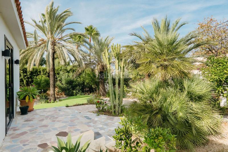 Foto d8dacb82-7db3-47b3-84e6-e983be4efdb6. Chalet en L´Albir Alfàs del Pi (l´)