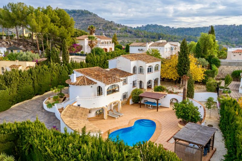 Foto 89a4b774-330e-48a9-a4cd-c54824b87f34. Chalet en La Empedrola Calp