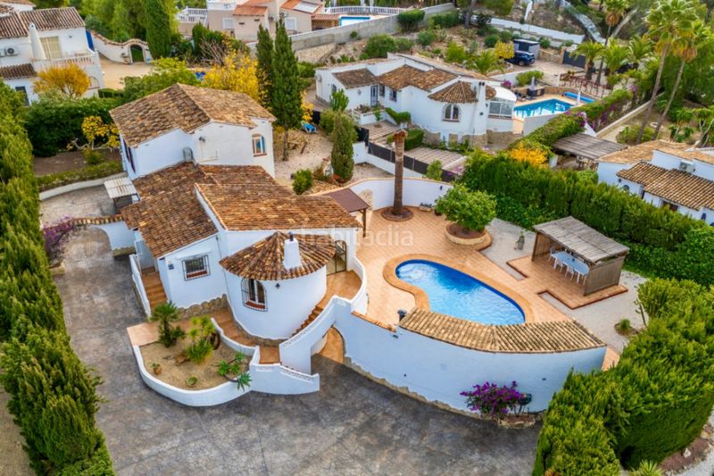 Foto a2a16349-a29a-45f8-b587-01535ec2a8e4. Chalet en La Empedrola Calp