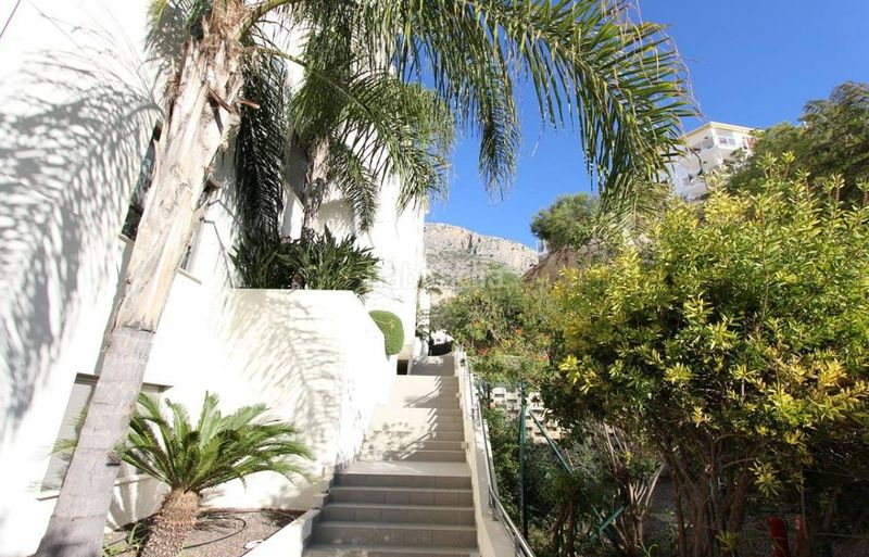 Foto 6c1839df-eccd-4193-98a7-d61069733e47. Apartament amb calefacció aparcament piscina a Mascarat Altea