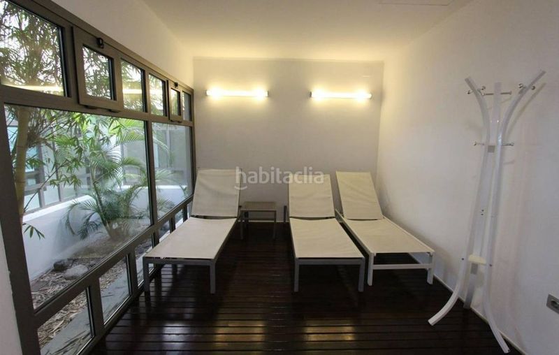 Foto 7fecb543-f873-4ba8-adc9-150f1f8857f6. Apartament amb calefacció aparcament piscina a Mascarat Altea
