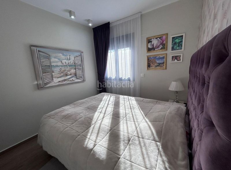 Foto a4b957e5-2c8a-474c-bd24-df92e075d395. Casa amb calefacció aparcament piscina a balcón de Finestrat-terra marina Finestrat