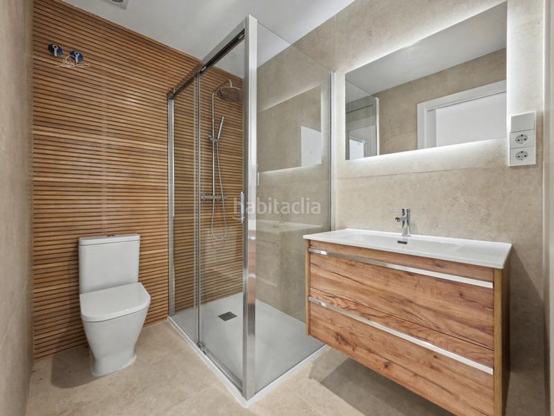 Foto 7b572302-73f6-4b9b-8875-239d8e8a7662. Apartament amb calefacció aparcament piscina a Puerto Calp