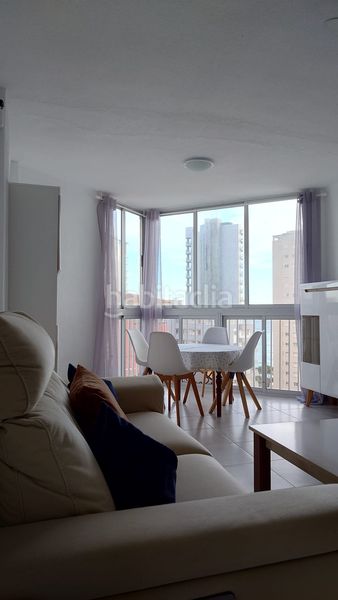 Foto 1d8c666f-fe29-4672-b857-c9a0238158f8. Apartament amb piscina a Playa Arenal - Bol Calp