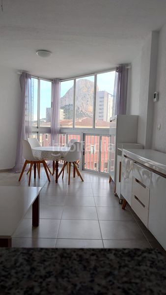 Foto c933e6a5-64bd-4ce7-b2ce-6856bd3af1e3. Apartament amb piscina a Playa Arenal - Bol Calp