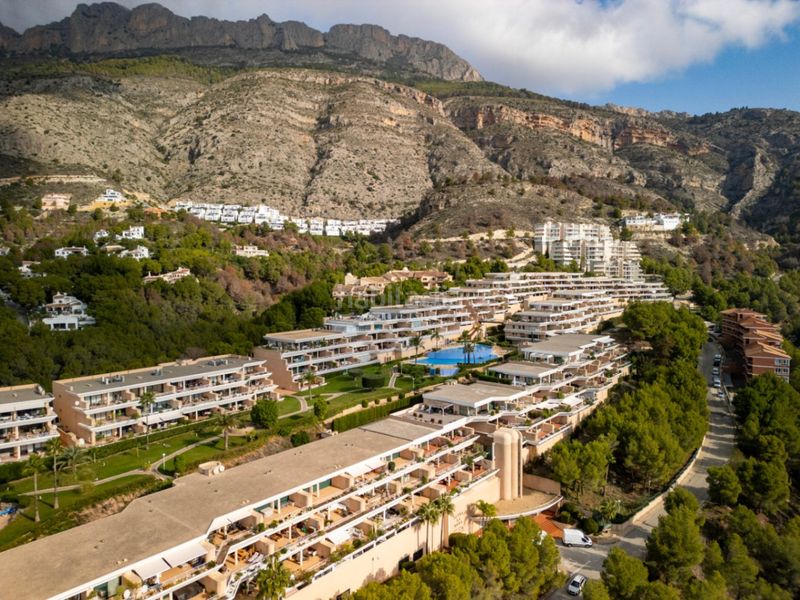 Foto 36168219-01f5-43a1-9684-fcb47f190454. Apartament amb calefacció piscina a Altea la vella Altea