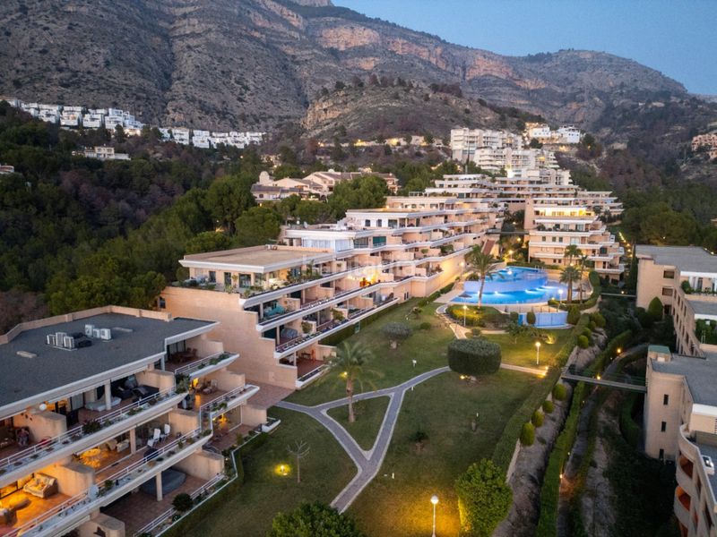 Foto 3e99821e-8ac6-4b85-a646-6794844cb68c. Apartament amb calefacció piscina a Altea la vella Altea