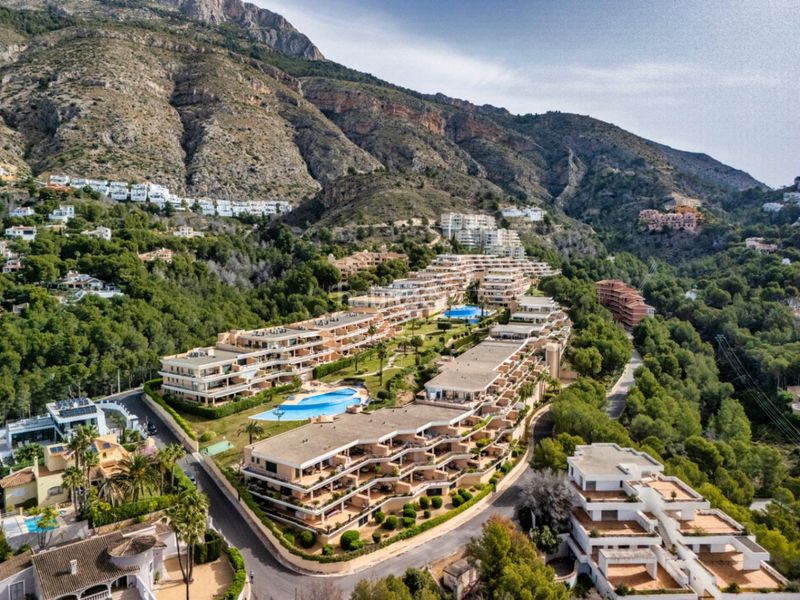 Foto 8fcf1dfe-8c01-44b9-988d-eb2b94539480. Apartament amb calefacció piscina a Altea la vella Altea