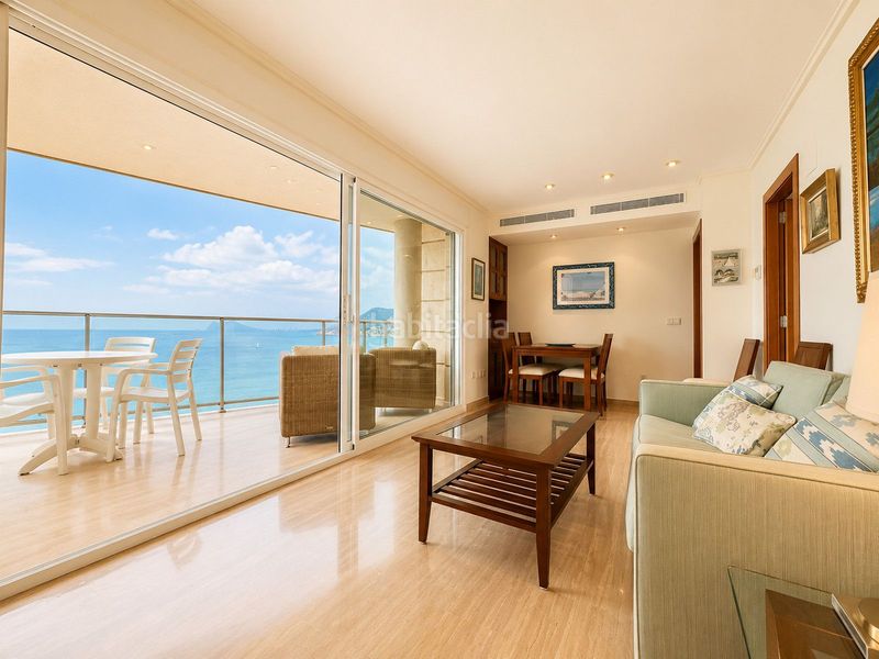 Foto 099d403e-40f5-423b-ab78-761d6a579a4a. Apartament amb calefacció aparcament piscina a Puerto Calp