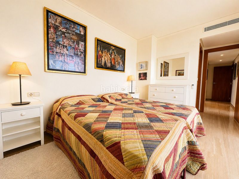 Foto 8d419675-375d-459d-80ac-351cbceec39b. Apartament amb calefacció aparcament piscina a Puerto Calp