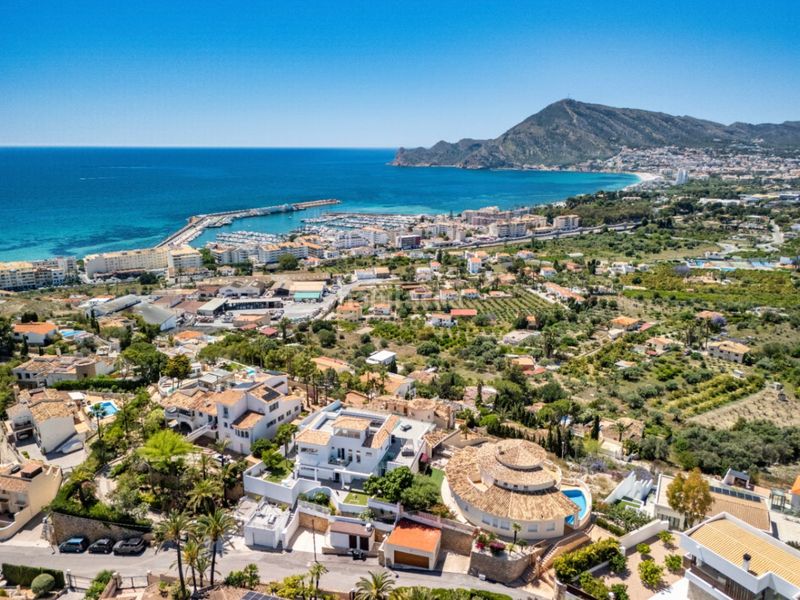Foto 93d1f7e3-bf4f-4a6c-bb27-2928b3aefcd6. Chalet en Altea ciudad Altea