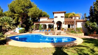 Chalet in Pueblo-Ubanizaciones