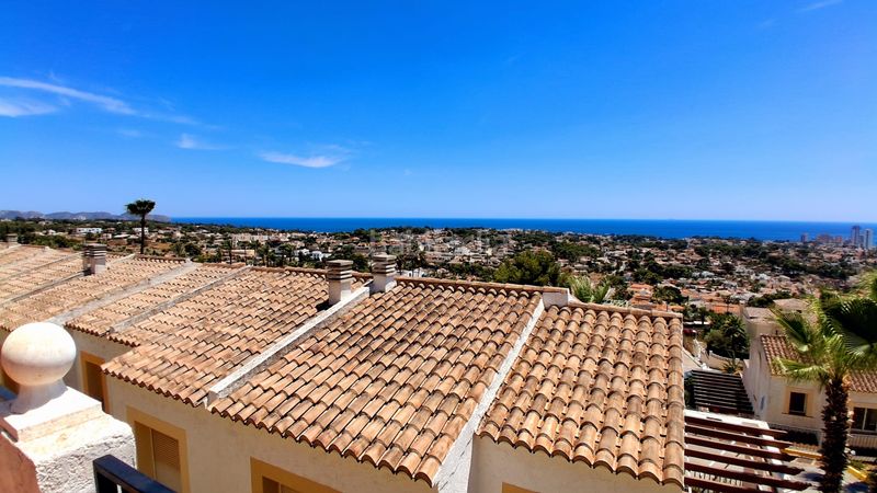 Foto 400929b2-b508-469f-8563-1176e056b08a. Casa amb calefacció piscina a Cometa Calp