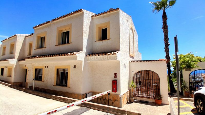 Foto 92149e8f-585e-457c-88aa-157317aae6b4. Casa amb calefacció piscina a Cometa Calp