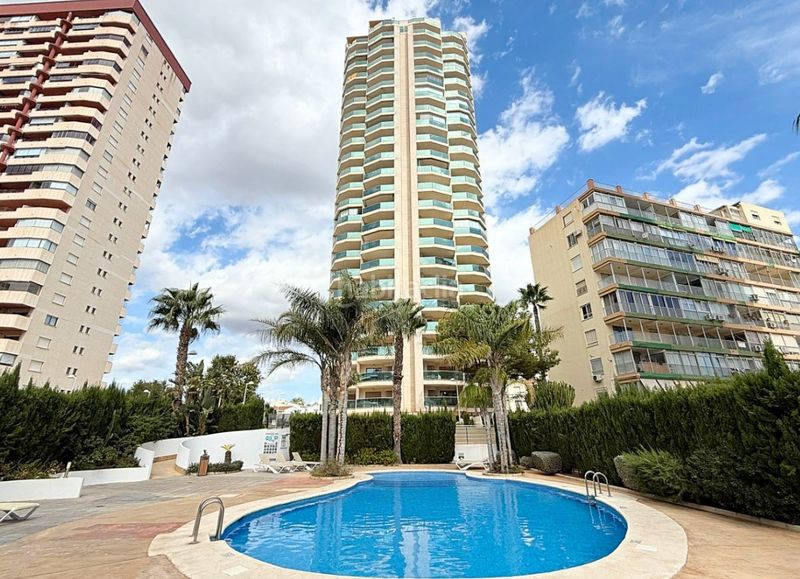 Foto 2d24519e-3dd2-4256-8d0b-34e0f4f16a20. Apartament amb calefacció aparcament piscina a Zona Levante - Playa Fossa Calp