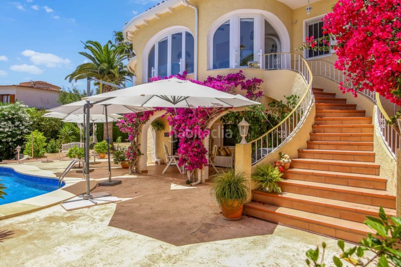 Foto dab6fd76-e6f7-4da0-8264-10525aa4b1eb. Chalet en Cometa Calp
