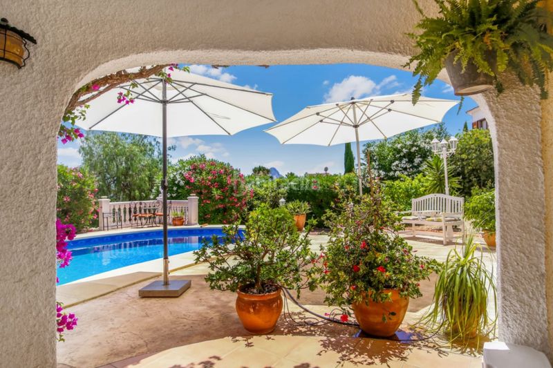 Foto d5d1e2eb-c434-4cc1-b8f3-0260f44fd77f. Xalet amb calefacció aparcament piscina a Cometa Calp
