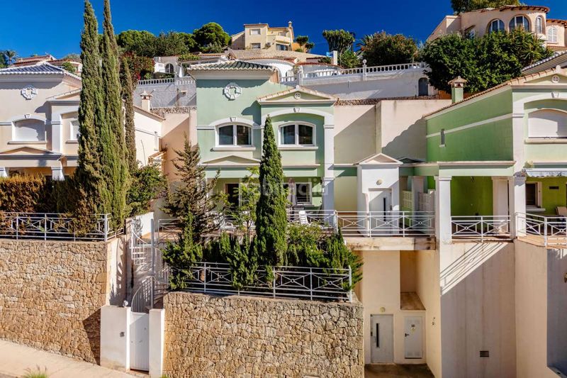 Foto a41d973f-160d-4aa4-be1c-15c7d4a758d1. Casa amb calefacció aparcament piscina a Manzanera-Tosal Calp