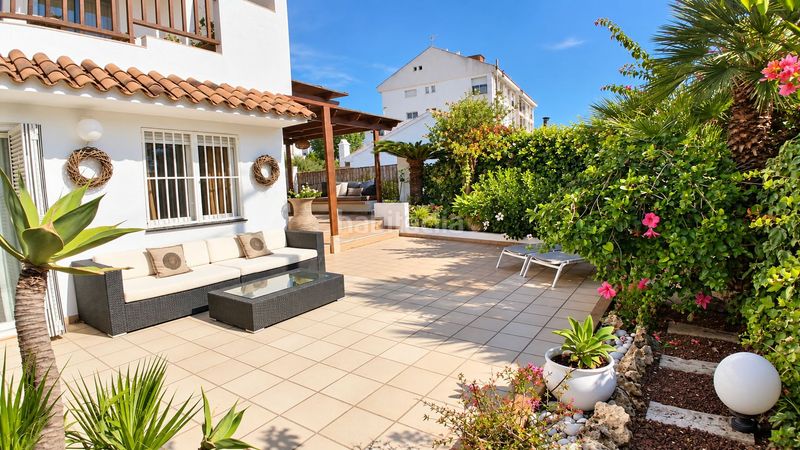 Foto c4bc56db-6d2c-4299-9ab1-9cb208e94928. Apartamento en Altea ciudad Altea
