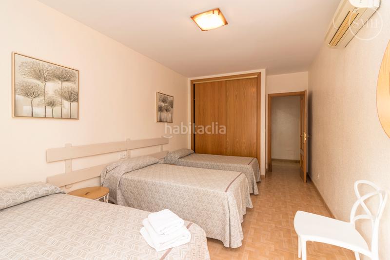 Foto daa605bb-302c-4fed-abab-2a7142e43f85. Apartamento en calle voluntarios de protección civil 2 ideal piso para inversión en pleno centro en Fuengirola