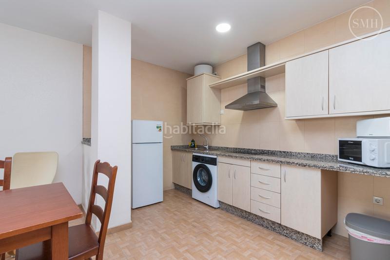 Foto fe20a20e-c6fa-439c-abb3-46703fb628a0. Apartamento en calle voluntarios de protección civil 2 ideal piso para inversión en pleno centro en Fuengirola