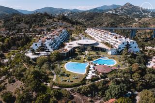 Attique  Calle vereda media del valle. Atico duplex en jardin botanico resort