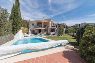 Casa  Urbanización alcaparra i. Se vende preciosa casa en mijas