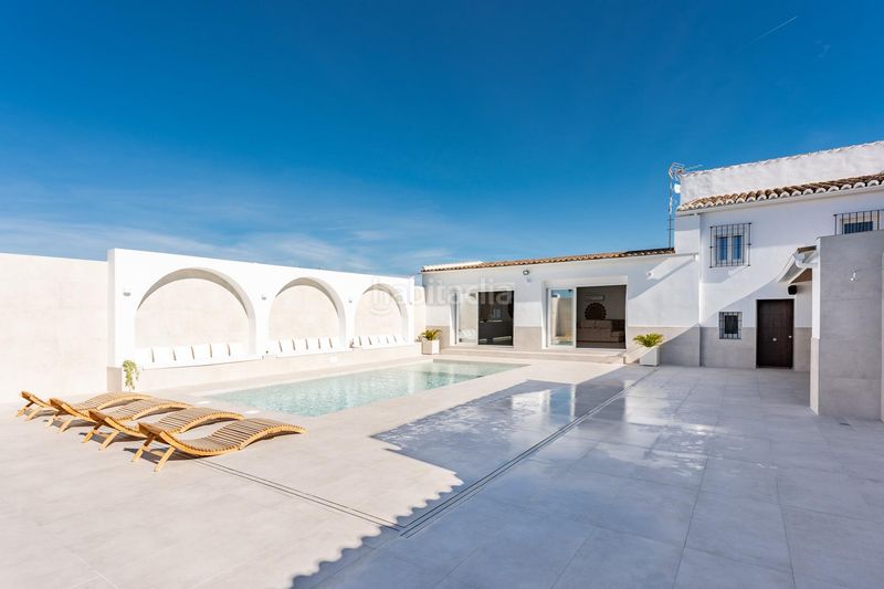 Foto b4b5cc8b-6016-48fc-a6eb-1598ac7344ef. Casa amb calefacció piscina a Zona de la Vega Antequera