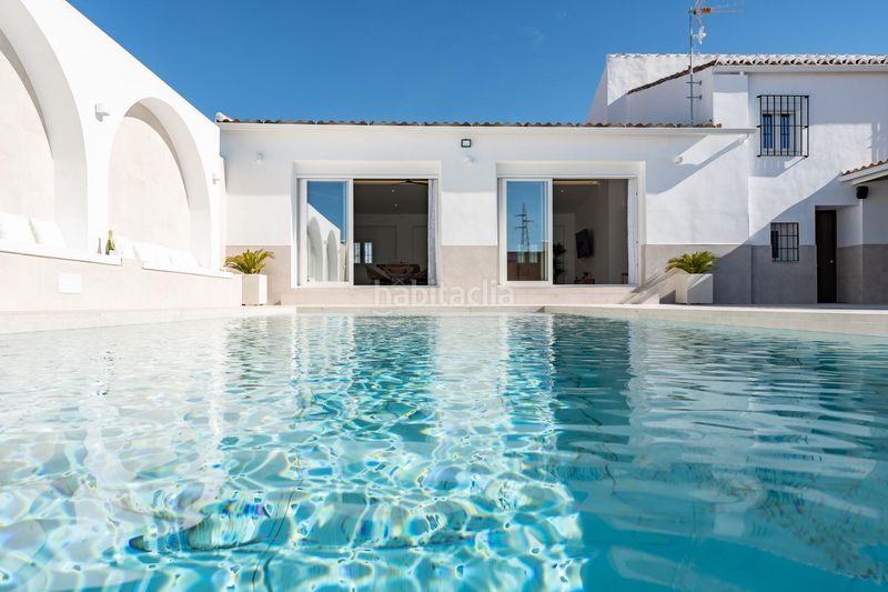 Foto c626a81a-b259-42b2-97d5-eb6b6dcb53c4. Casa amb calefacció piscina a Zona de la Vega Antequera