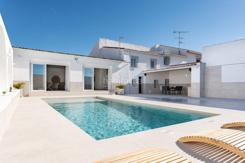 Foto d73ad298-fee6-4fbb-bf13-9850c91a51f1. Casa amb calefacció piscina a Zona de la Vega Antequera