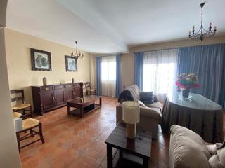 Casa a Alameda. Casa en el pueblo de alameda esta a tu disposicion