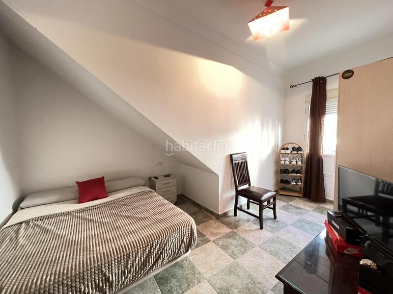 Foto 3bbadec0-b4c4-4d33-9313-847300c73aed. Casa en exclusiva, casa con piso en planta alta en Alameda