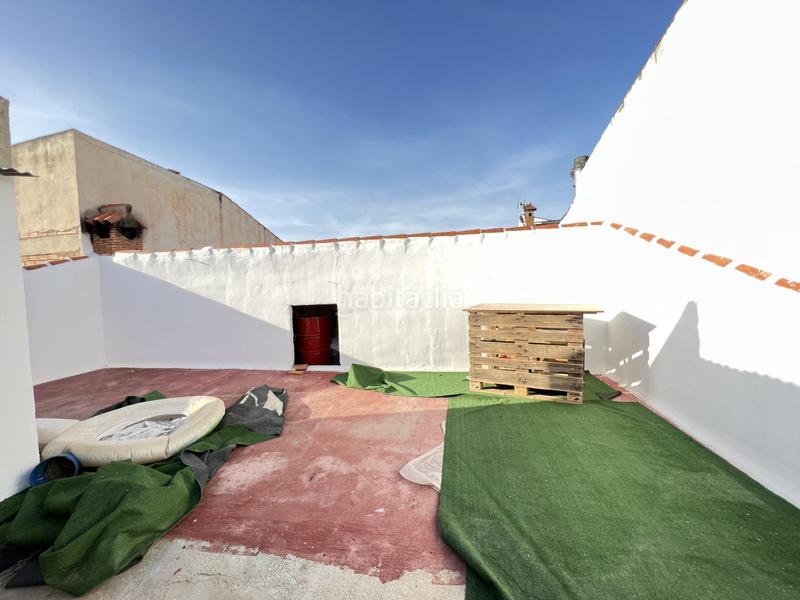 Foto f7a8f53e-1b0f-4ab5-aa3c-0d753f7f3ef6. Casa en exclusiva, casa con piso en planta alta en Alameda