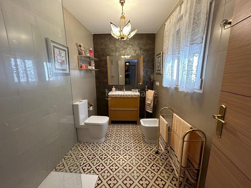 Foto d33b1b89-287d-4e45-9fc8-cd72c743fb19. Casa amb calefacció piscina a Centro Antequera