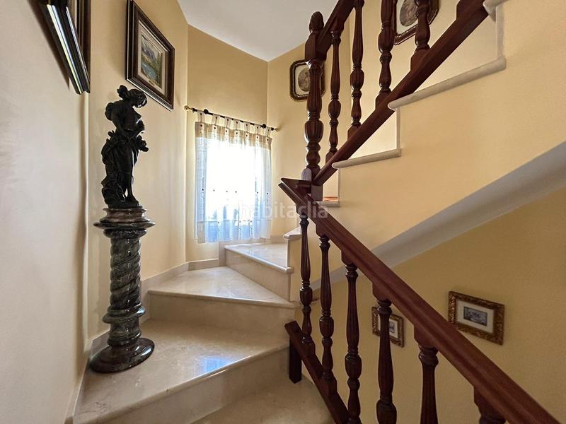 Foto b08d0275-f069-4db5-a996-facd12ed31fe. Casa adossada amb aparcament a Fuentemora Antequera